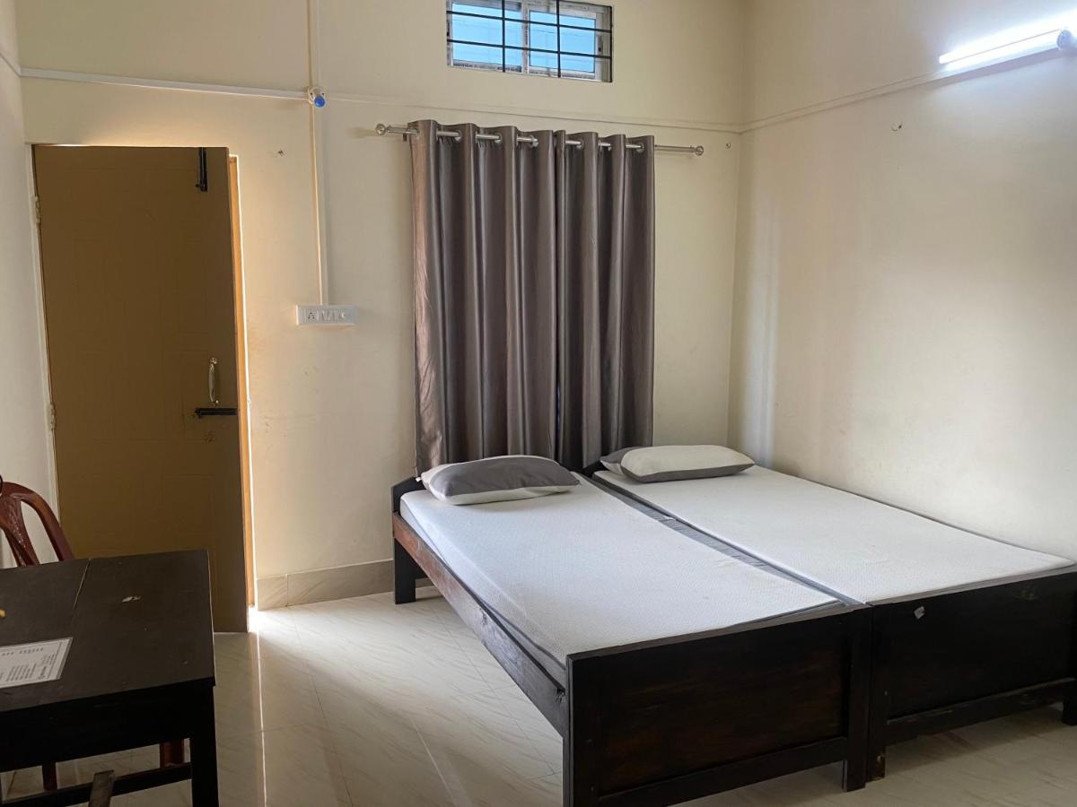 Atithya Lodge Guwahati Exterior foto